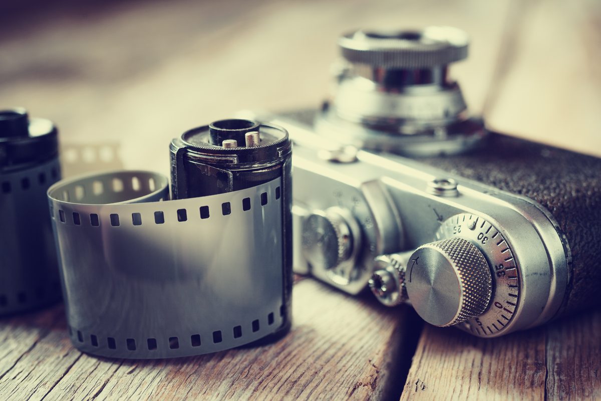 Hard Light vs Soft Light: When to Use Each