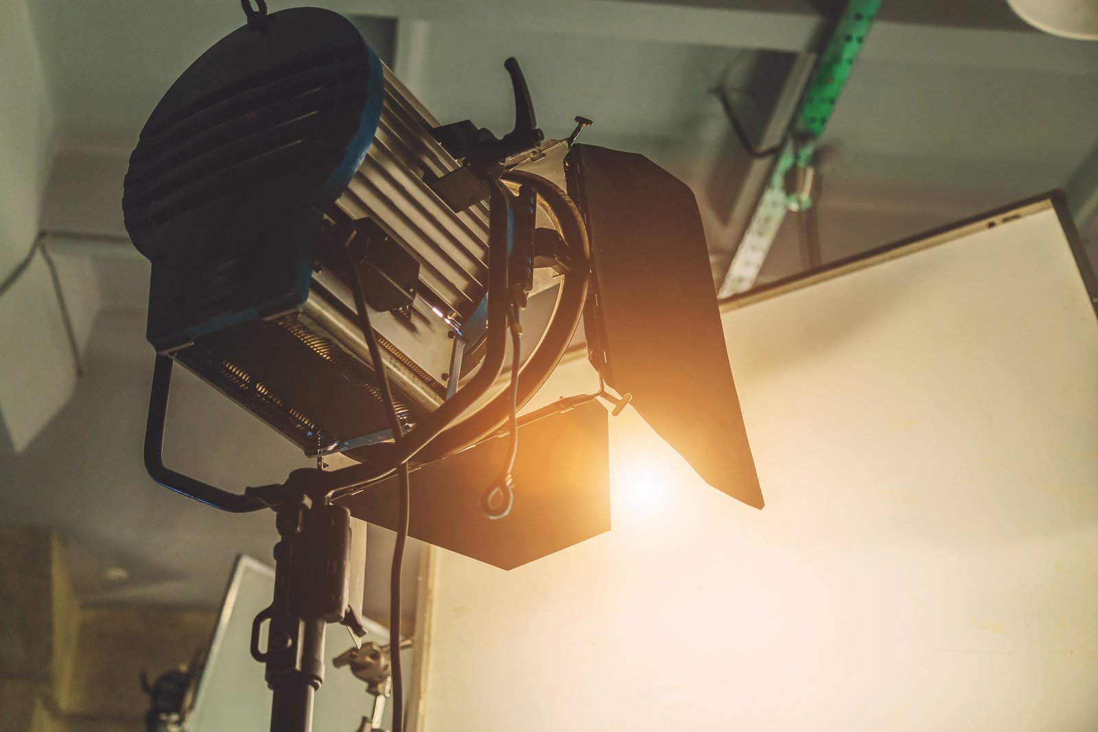 One Light, Done Right: How a Single Strobe Can Outperform a Five-Light Setup