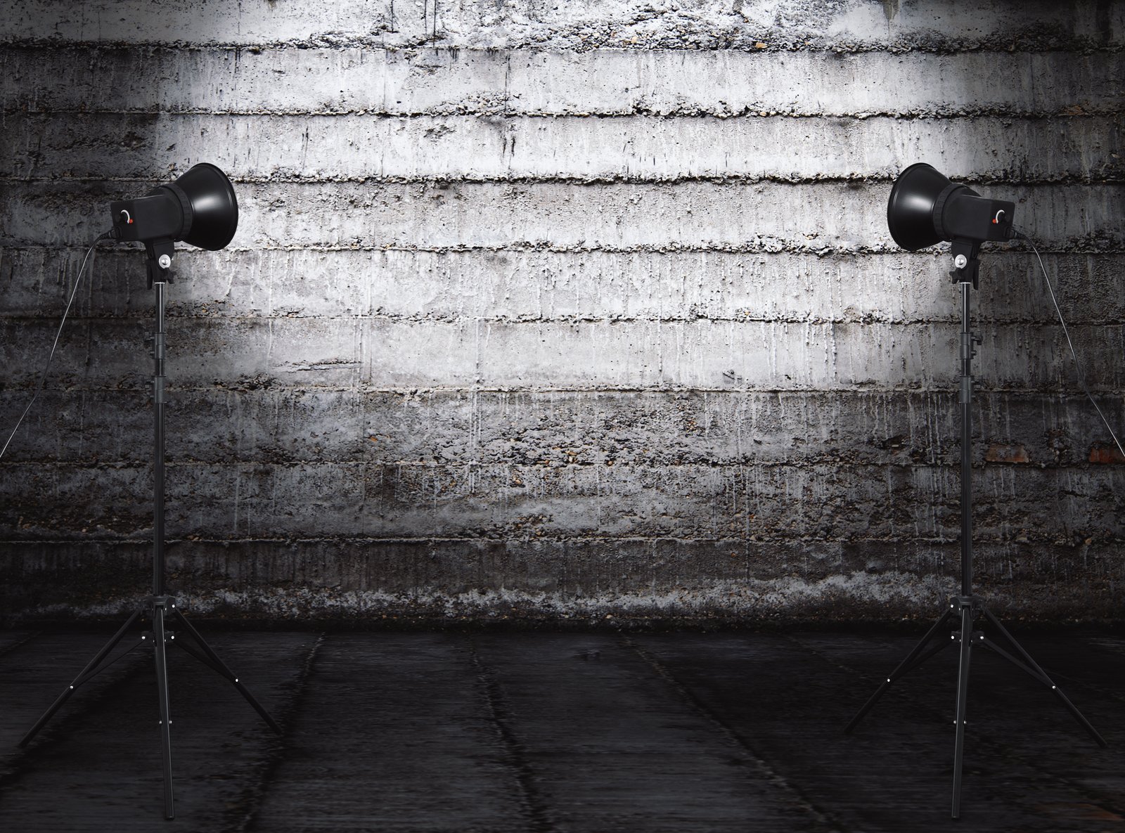 Rim Lighting Done Right: How to Sculpt a Subject Without Losing Control of Your Frame