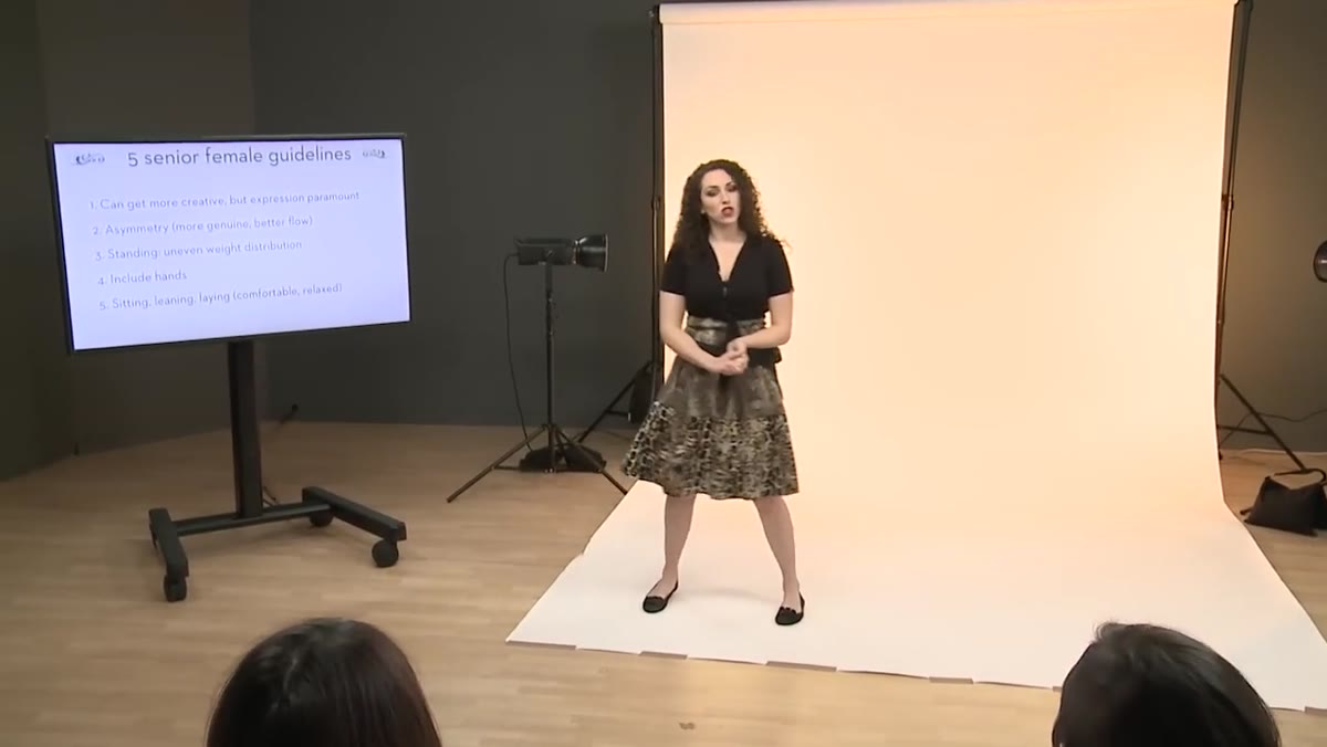 Lindsay explaining weight distribution and avoiding flat-footed stances