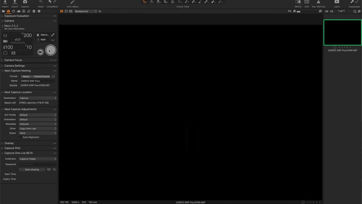 Camera settings displayed: f/10, ISO 100, 1/200s