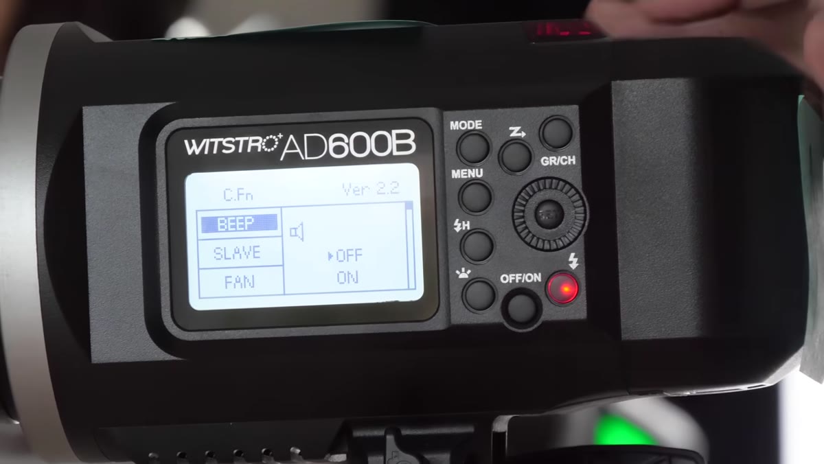 Menu screen on AD600 showing Beep option selected