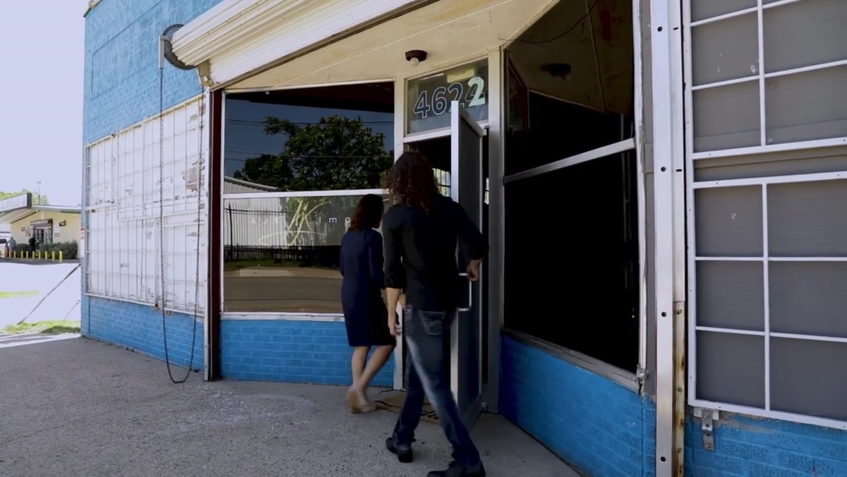 Exterior of Andrew&rsquo;s commercial-zone Dallas studio building