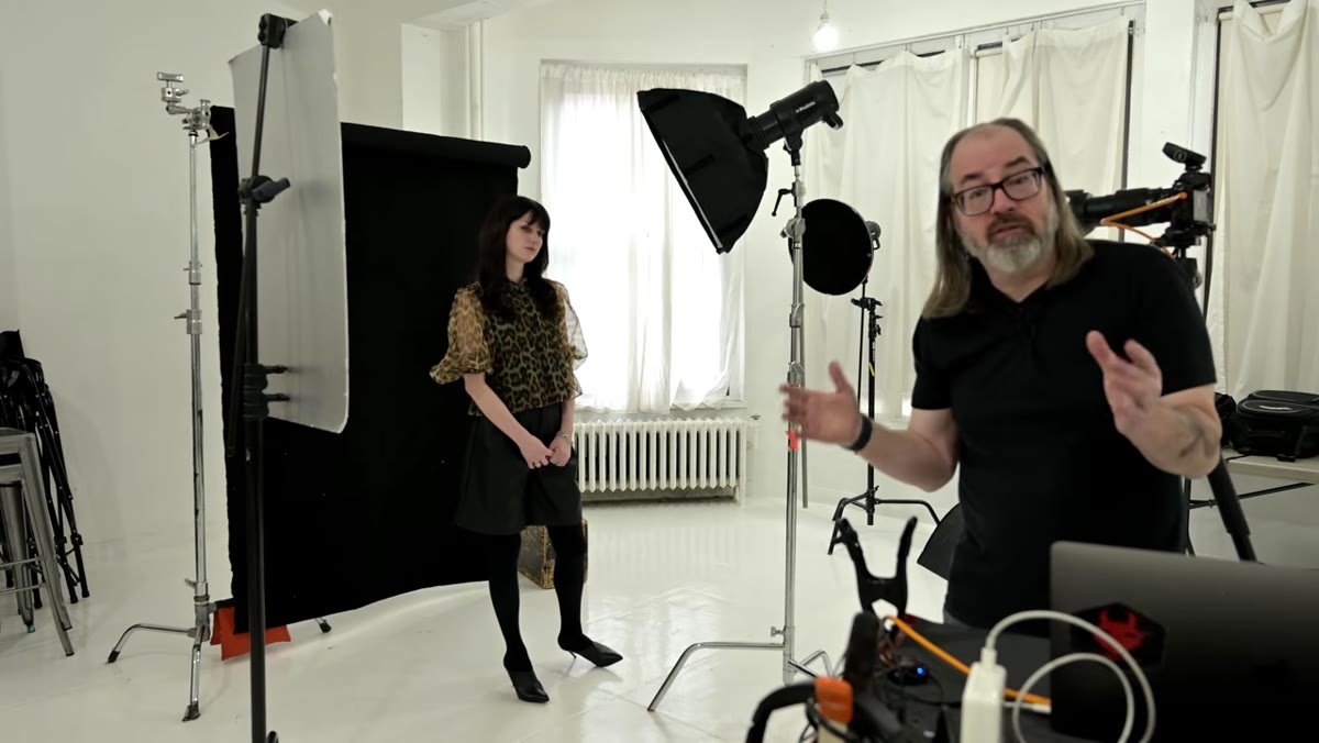 Daniel referencing silver reflector as an alternative surface