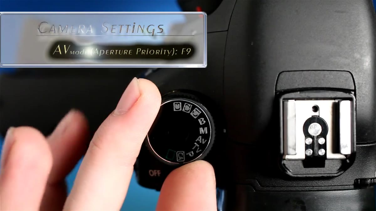 Camera dial set to AV aperture priority mode