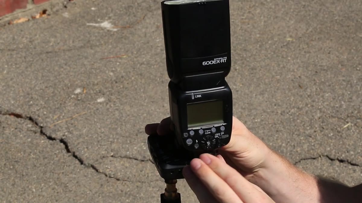 Canon 600EX mounted on Flex TT5 with Photoflex octodome attached