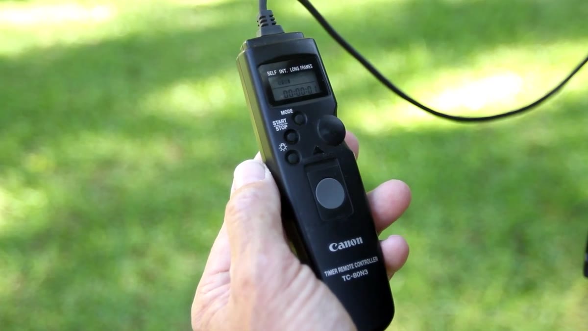 Canon timer remote controller plugged in and set for 1-second intervals