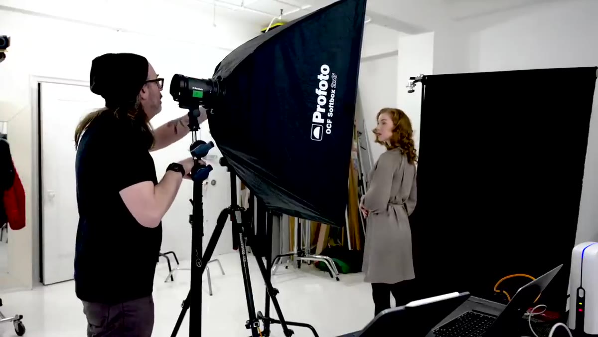 Large 2x3 softbox positioned as fill light on opposite side
