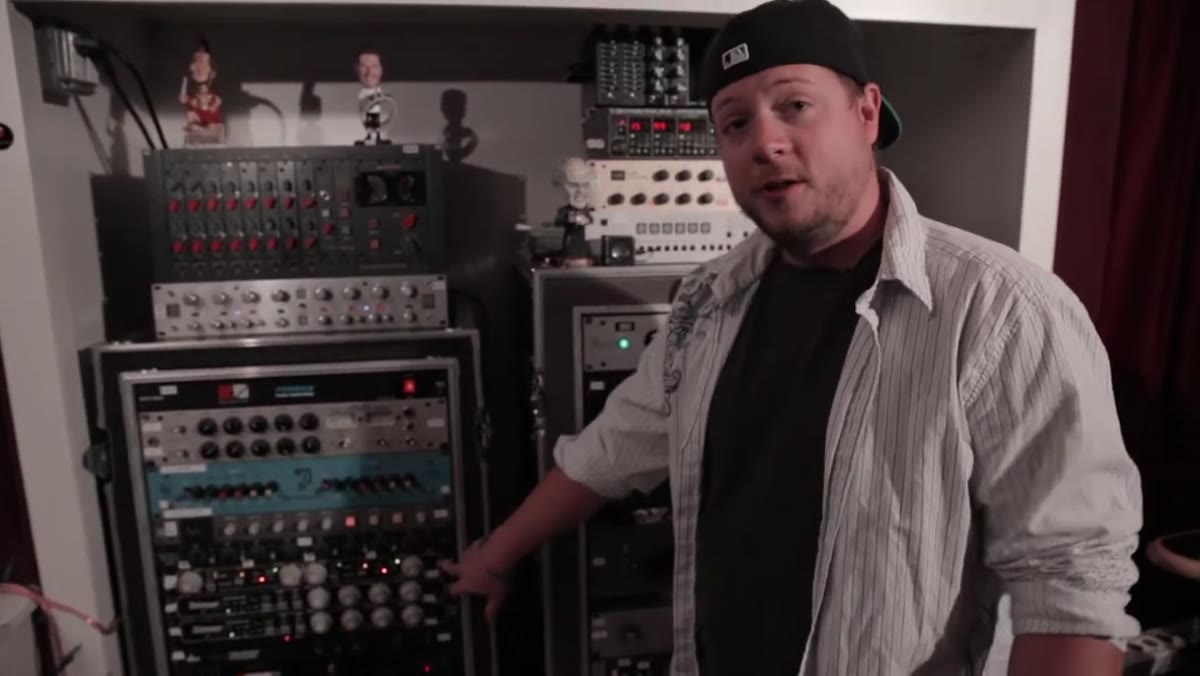 Empirical Labs Fatso tape emulator in rack