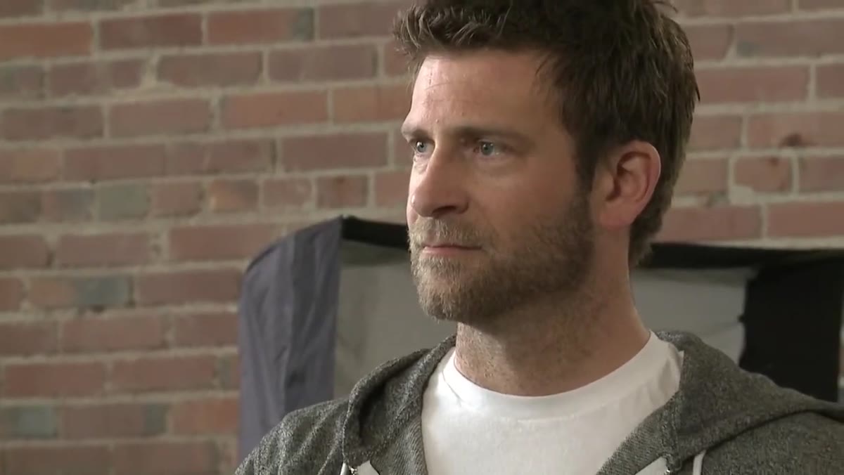 Zack saying &ldquo;I need new lights&rdquo; when a demanding job arrives