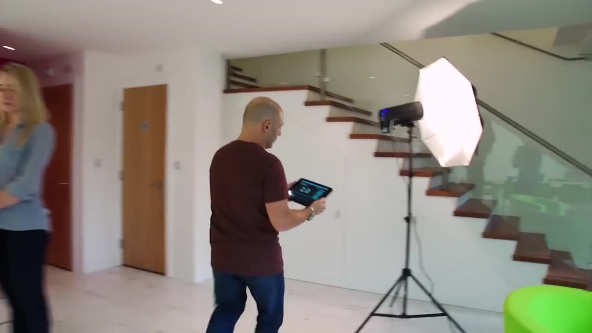Broncolor app displayed on iPad showing individual lamp controls